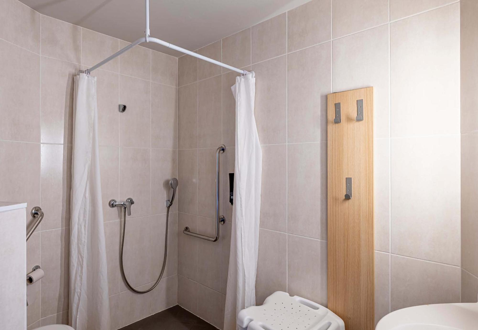 Bordeaux 3 Etoiles Hotel 3*